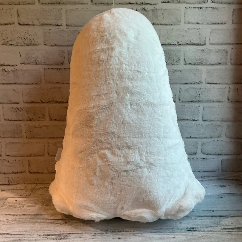 MARTHA STEWART X-Large 18x20 Ghost Shaped Pillow With Pumpkin